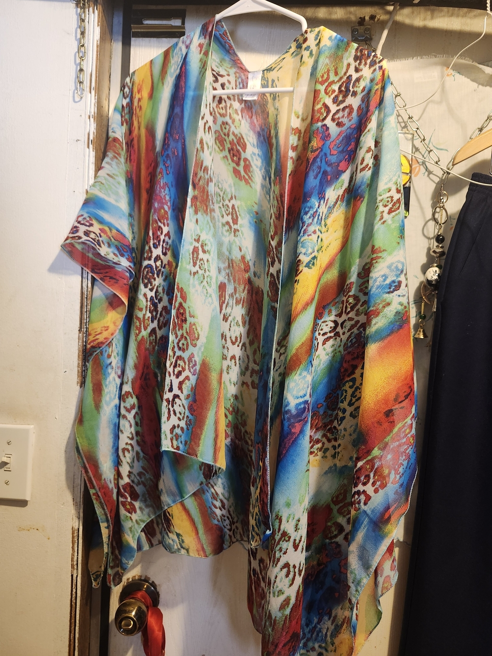 Wild Bloom Kimono – Silhouette by Lavello - Picture 3 of 6